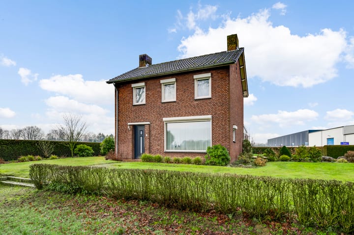 Foto 39 van Heldenseweg 15