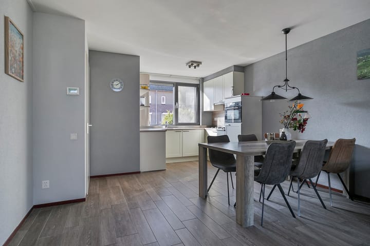 Foto 9 van Zevenaarlaan 27