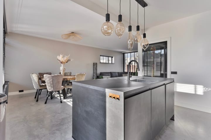 Foto 15 van Schijndelseweg 46