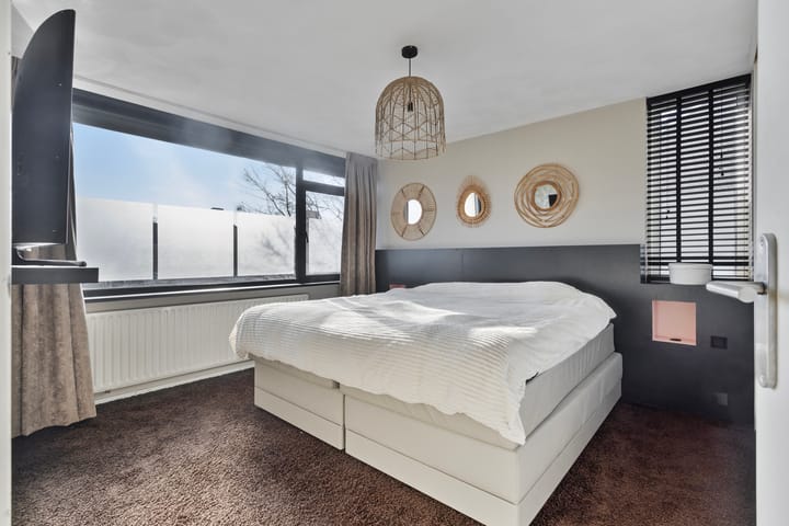 Foto 21 van Schijndelseweg 46