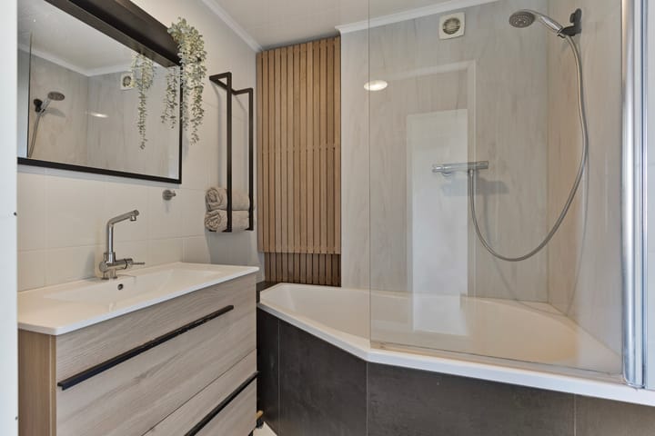 Foto 24 van Schijndelseweg 46