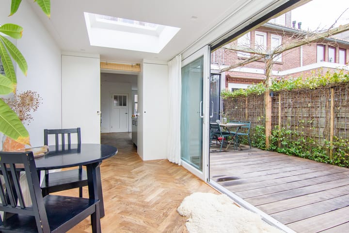 Foto 11 van Dickmansstraat 30