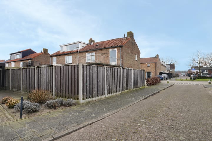 Foto 2 van Marijkelaan 15