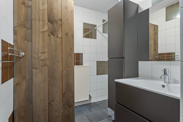 Foto 26 van Rijksweg-Noord 9-1EV