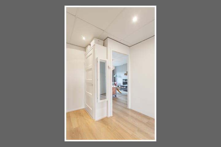 Foto 20 van Lucellestraat 37-3