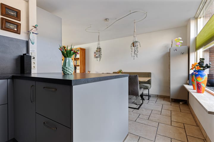 Foto 10 van Schepen Leijdeckerstraat 15