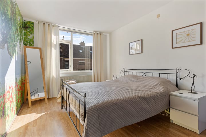 Foto 17 van Schepen Leijdeckerstraat 15