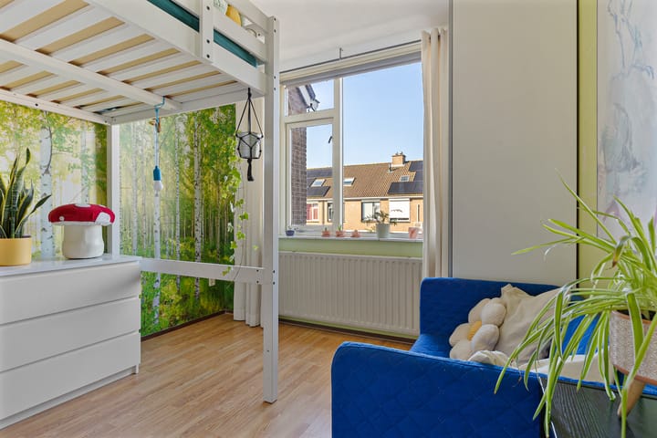 Foto 21 van Schepen Leijdeckerstraat 15