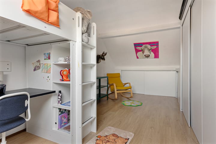 Foto 30 van Schepen Leijdeckerstraat 15