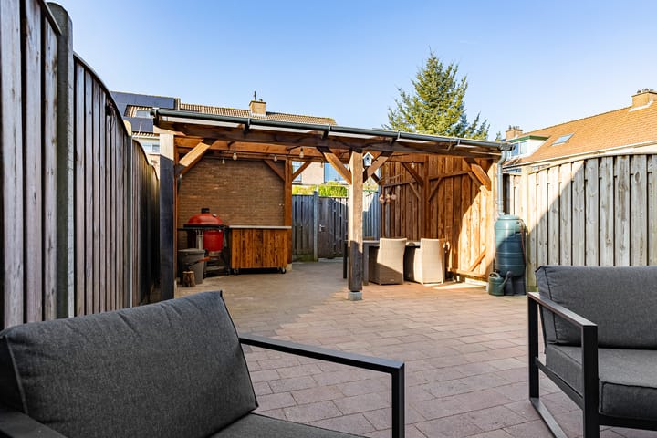 Foto 33 van Schepen Leijdeckerstraat 15