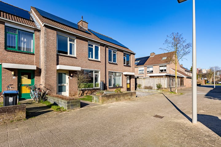 Foto 39 van Schepen Leijdeckerstraat 15