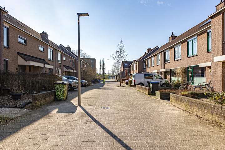 Foto 40 van Schepen Leijdeckerstraat 15