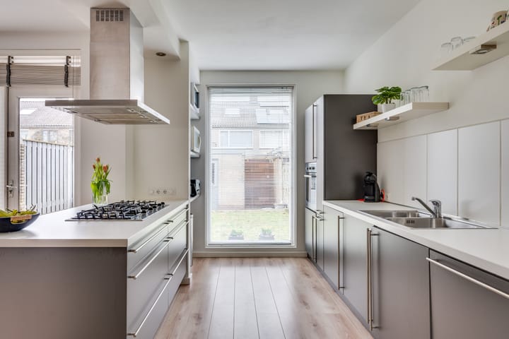 Foto 15 van Milaanstraat 12