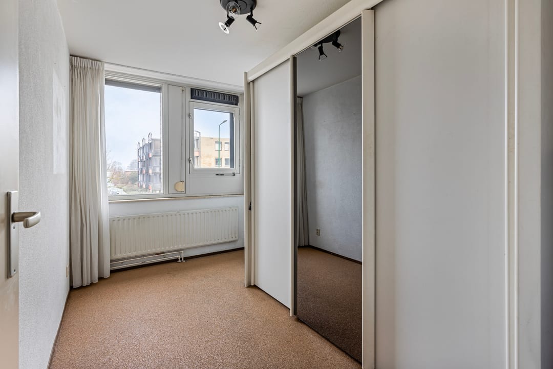 Photo 11 of Vierhoeksingel 152