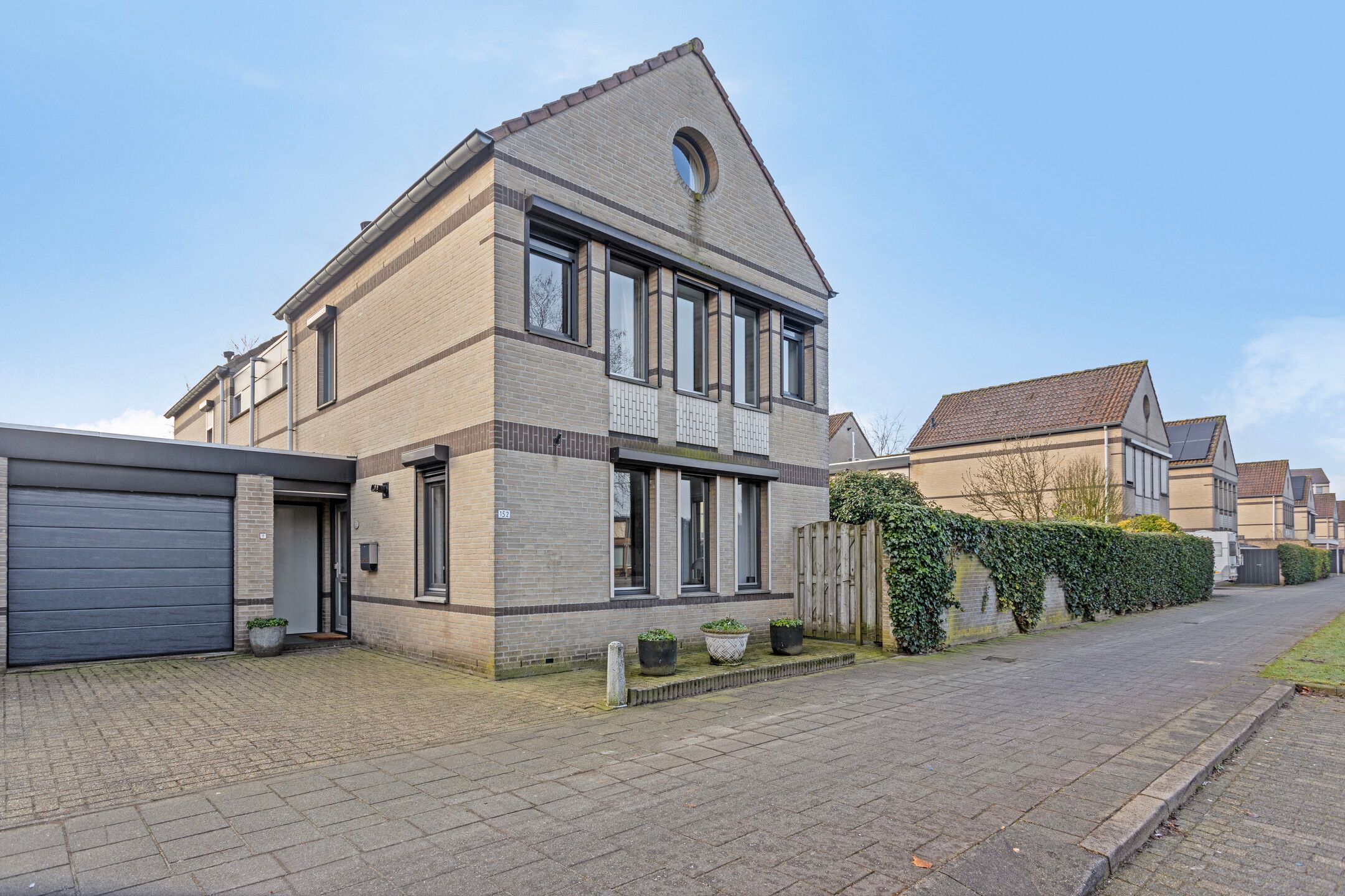 Photo 24 of Vierhoeksingel 152