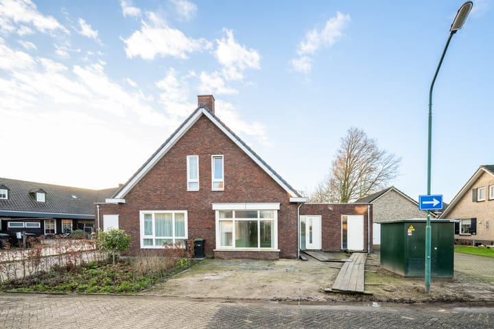 Photo 1 of Langwijkstraat 2-E