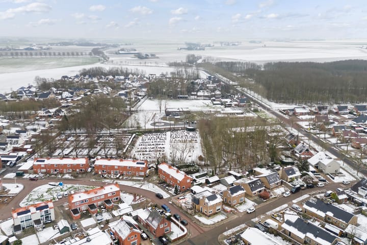 Foto 42 van Julianastraat 41