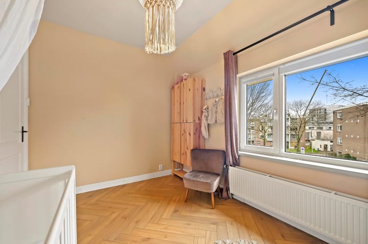 Foto 18 van Pisuissestraat 87