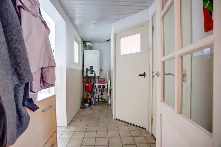 Photo 9 of Parallelstraat 36