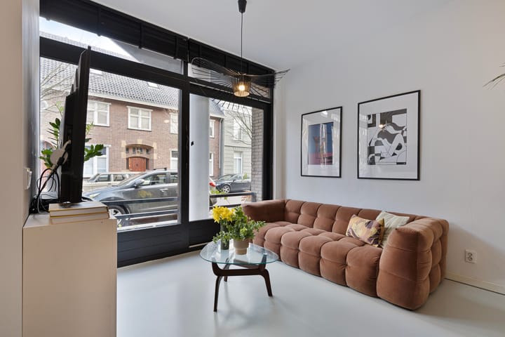 Foto 2 van Meerten Verhoffstraat 11-A2