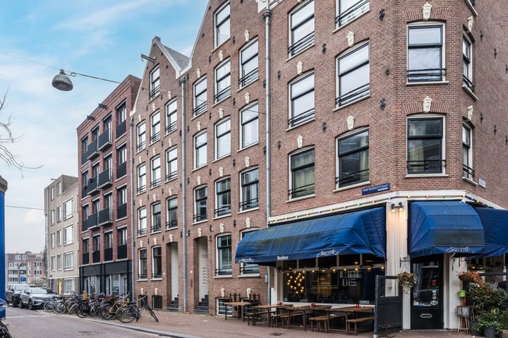 Foto 1 van Van Noordtstraat 9-H