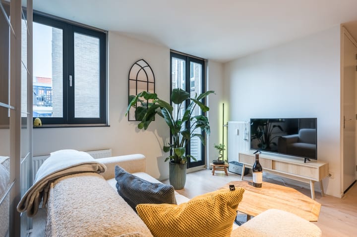 Foto 10 van Van Noordtstraat 9-H