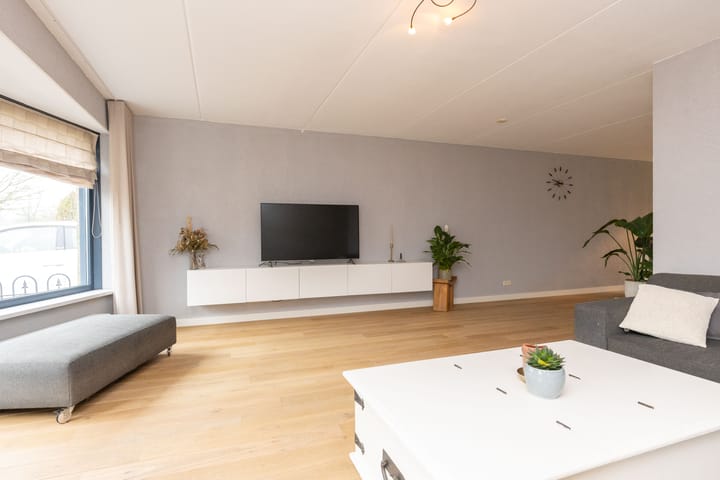 Foto 8 van Postweid 32