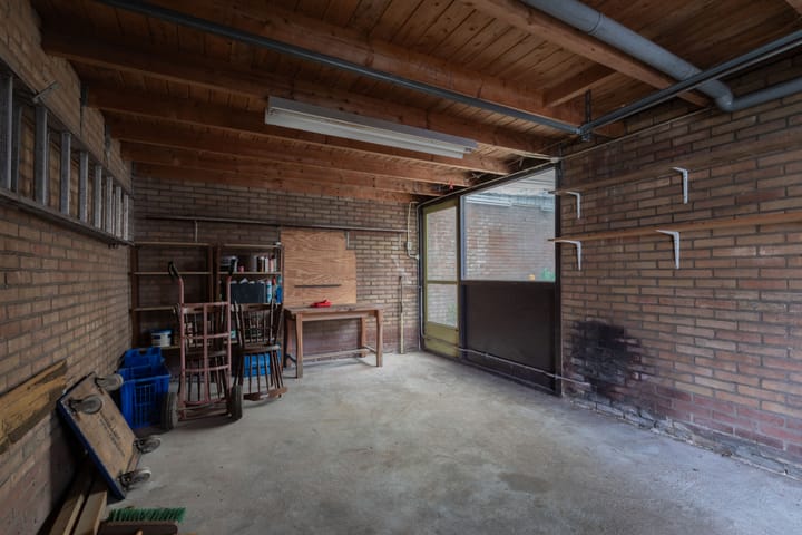 Foto 38 van Leeuwerikstraat 25