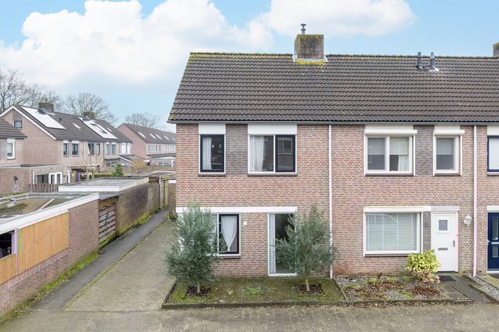 Foto 7 van Bingelkruid 1