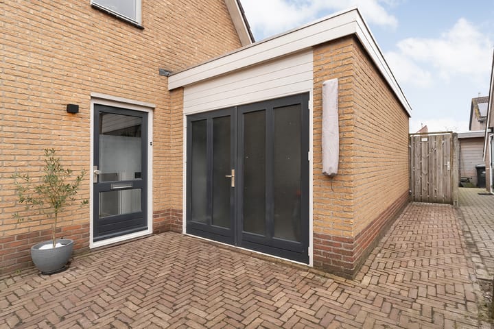 Photo 5 of De Aalscholver 16