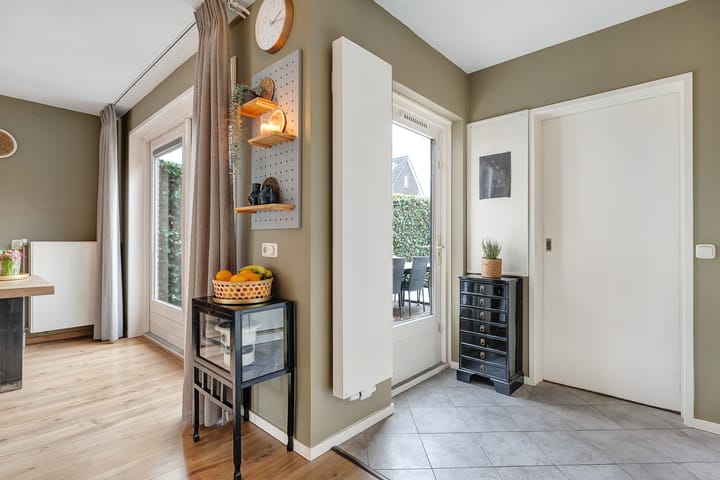 Photo 21 of De Aalscholver 16