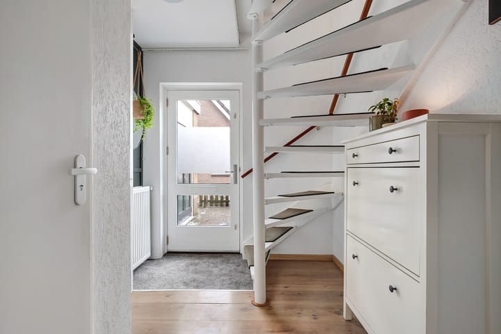 Photo 26 of De Aalscholver 16