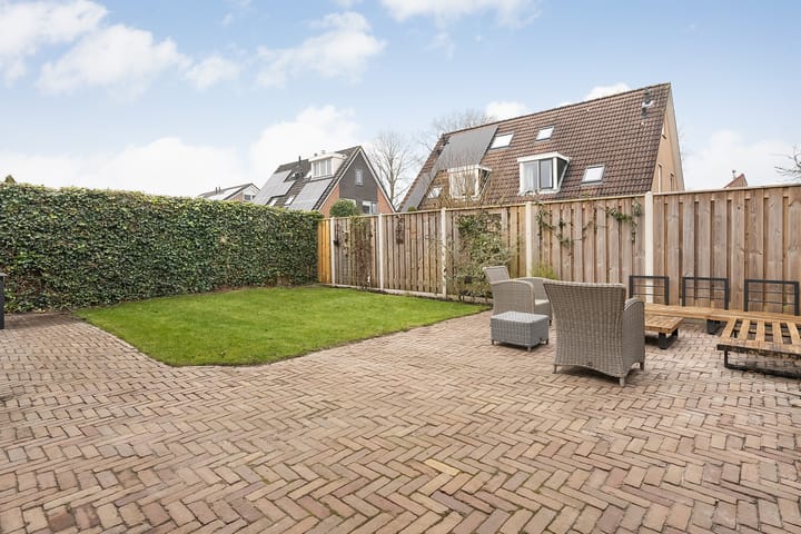 Photo 42 of De Aalscholver 16