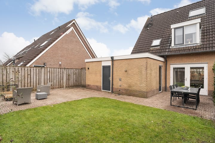 Photo 44 of De Aalscholver 16