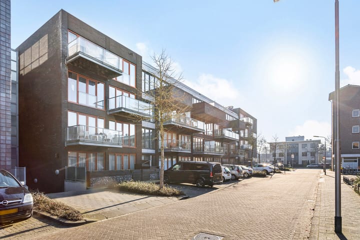 Foto 22 van Kamperfoeliestraat 16-E