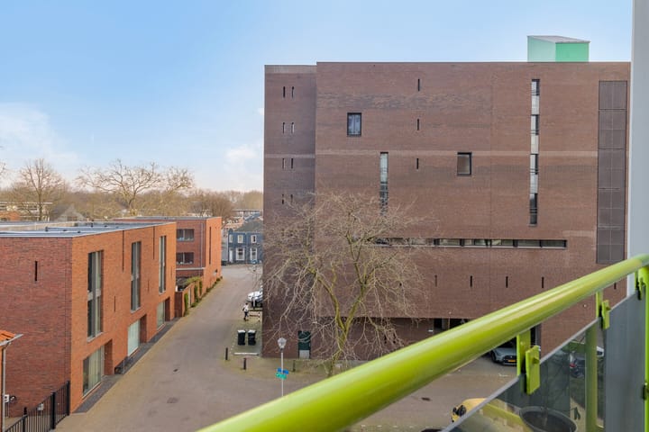 Foto 13 van Anna Paulownahof 177