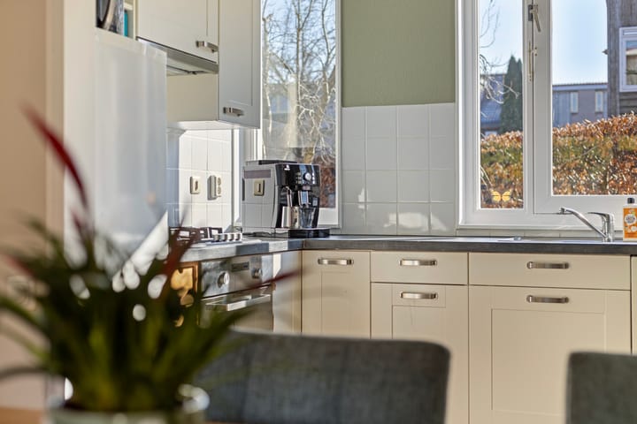 Foto 13 van Lomeijerplein 9