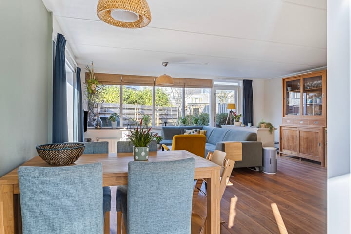 Foto 14 van Lomeijerplein 9