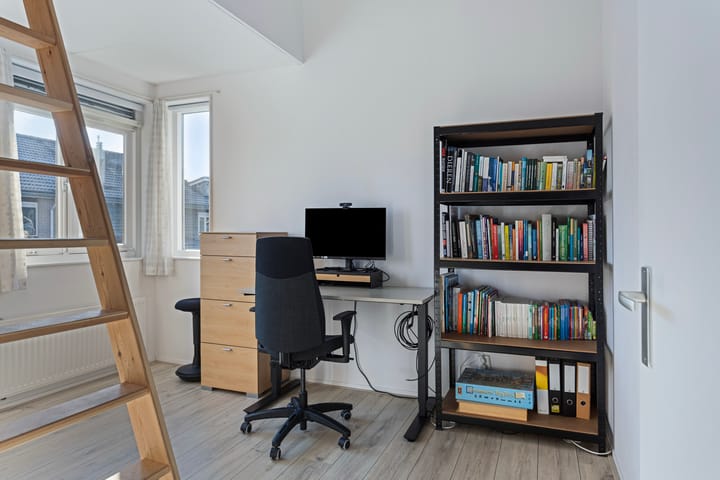 Foto 22 van Lomeijerplein 9