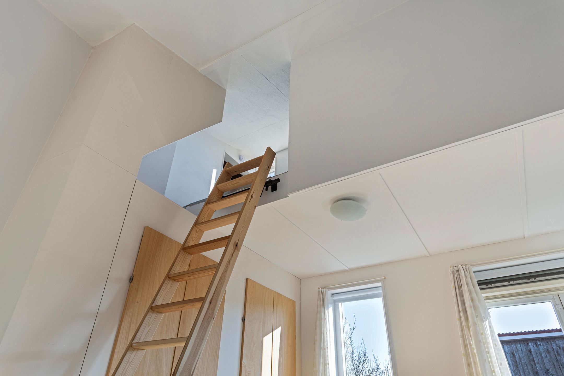 Foto 24 van Lomeijerplein 9