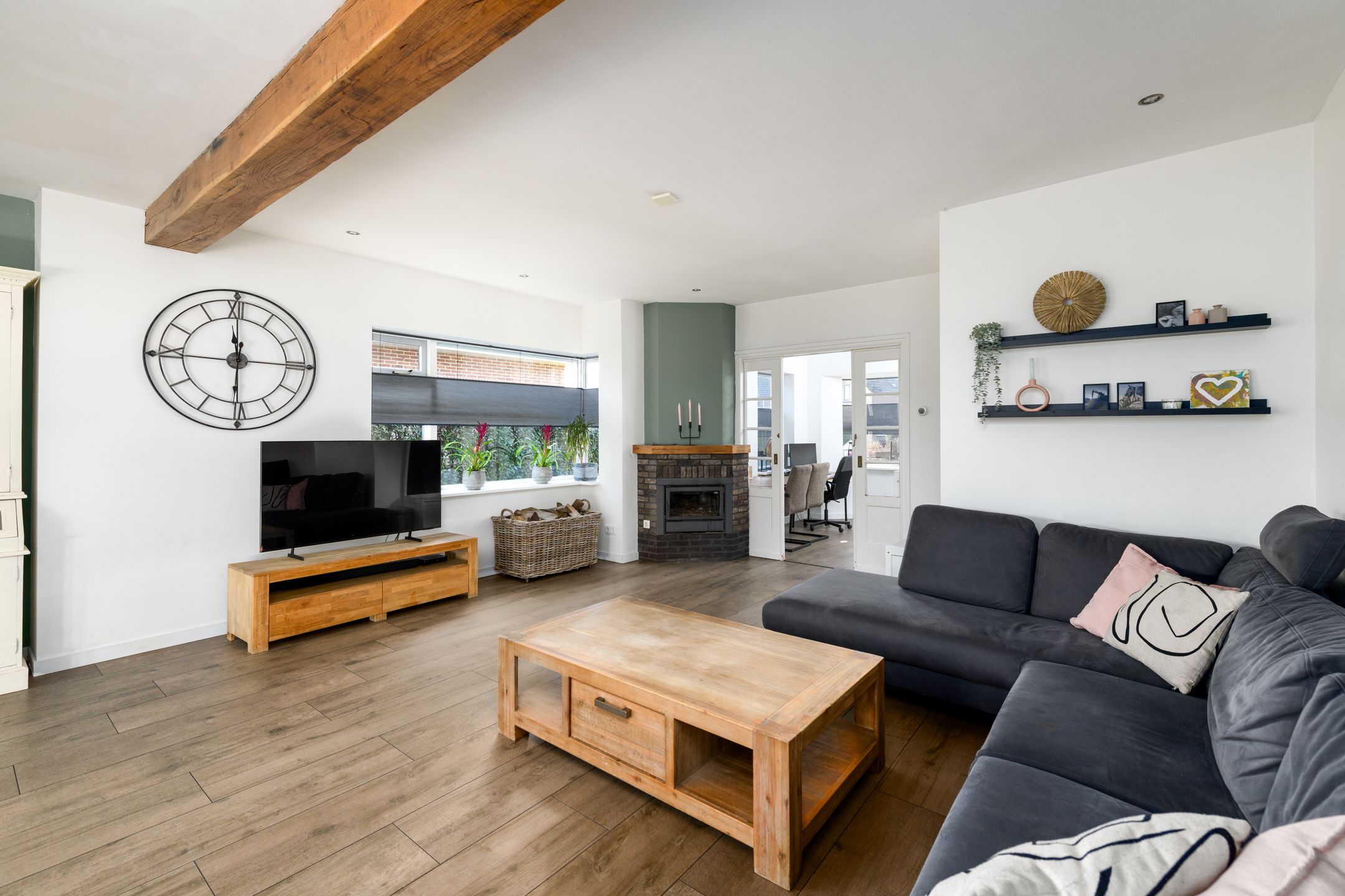 Foto 12 van Lycklamaweg 142