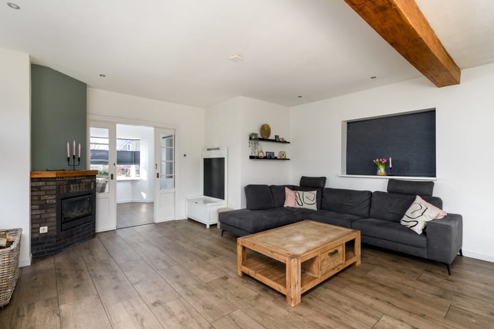 Foto 13 van Lycklamaweg 142