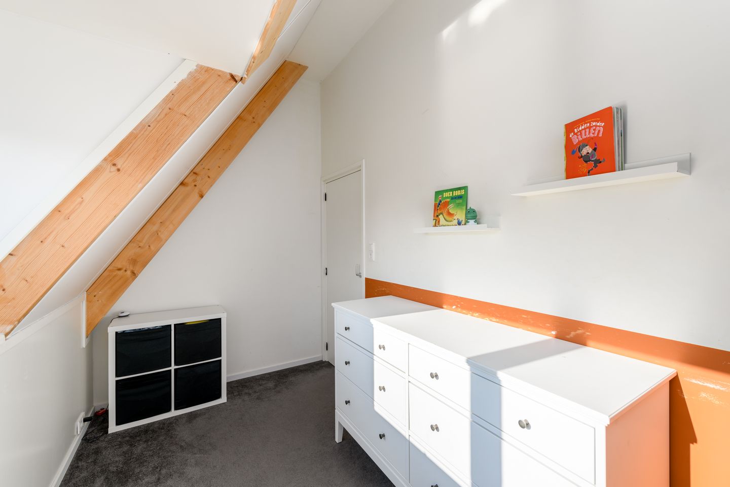 Foto 29 van Lycklamaweg 142