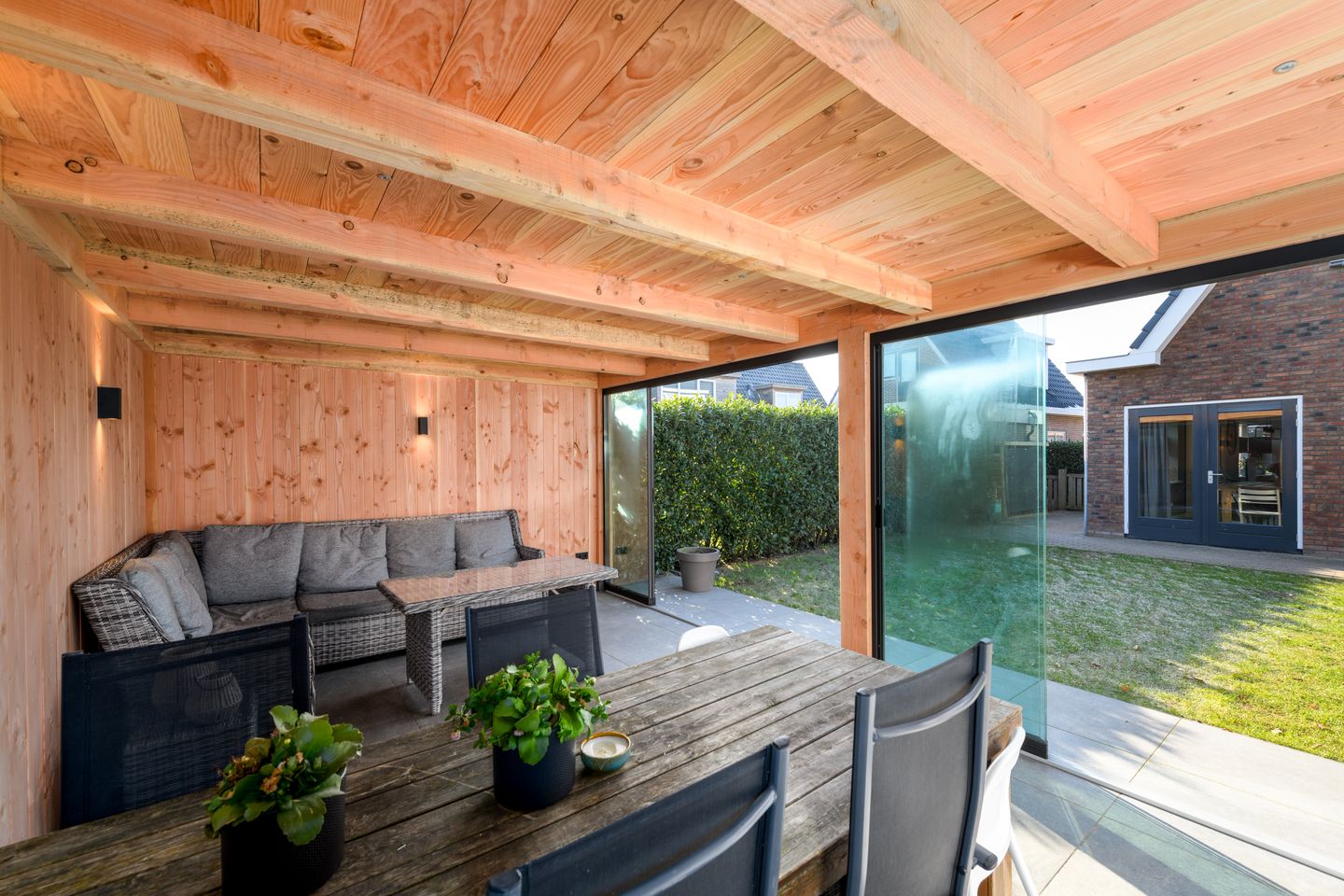 Foto 35 van Lycklamaweg 142