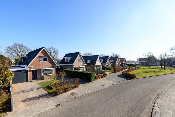 Foto 42 van Lycklamaweg 142