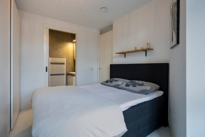 Foto 11 van Leenderweg 43-B