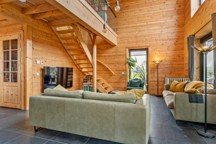 Foto 5 van James Wattweg 6