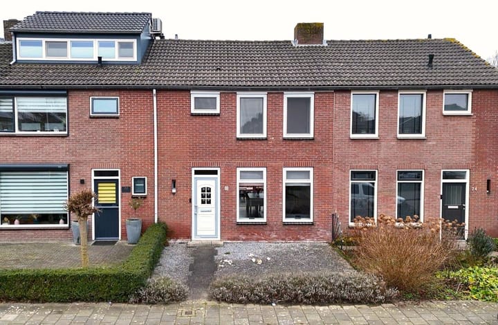 Foto 1 van Azaleastraat 23