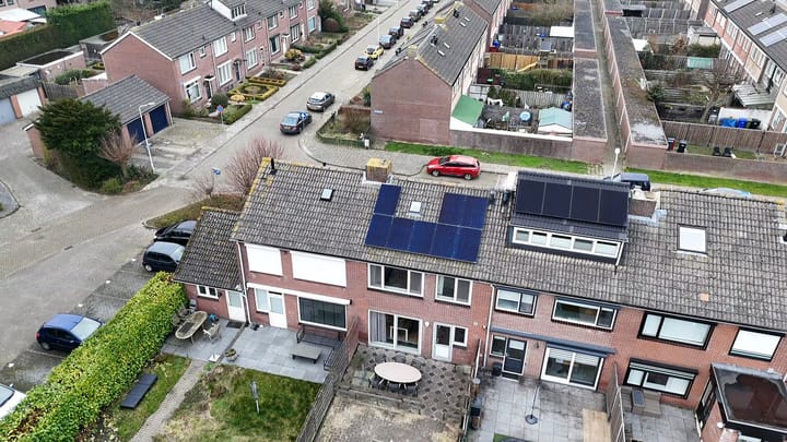 Foto 2 van Azaleastraat 23