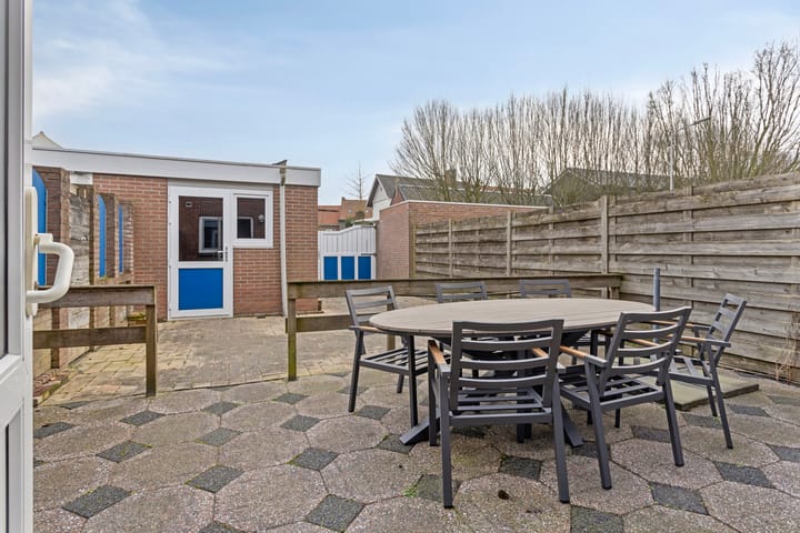 Foto 15 van Azaleastraat 23